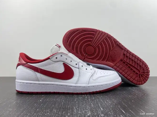 Reps LUCY Red Varsity Low 705329-101 Retro White Jordan 1 0408